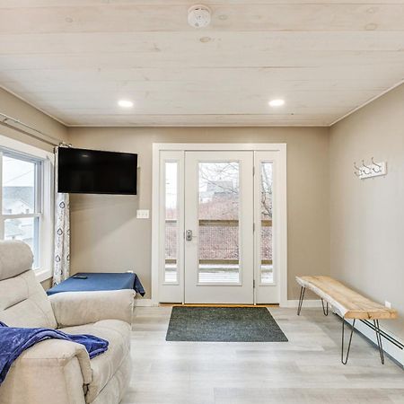 Cozy Maine Getaway Covered Deck, Walk To Beach! Lubec Exterior photo